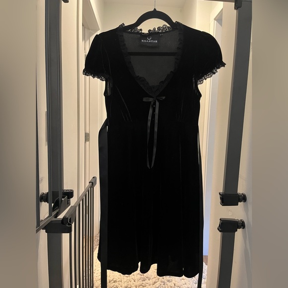 Killstar Velvet Dress - Picture 5 of 5